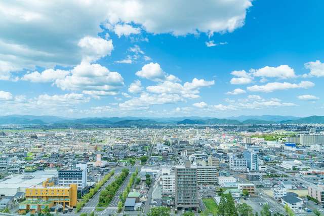 【岐阜県】「若者未来デザイン会議」で若手社会人と大学生が知事に政策提案